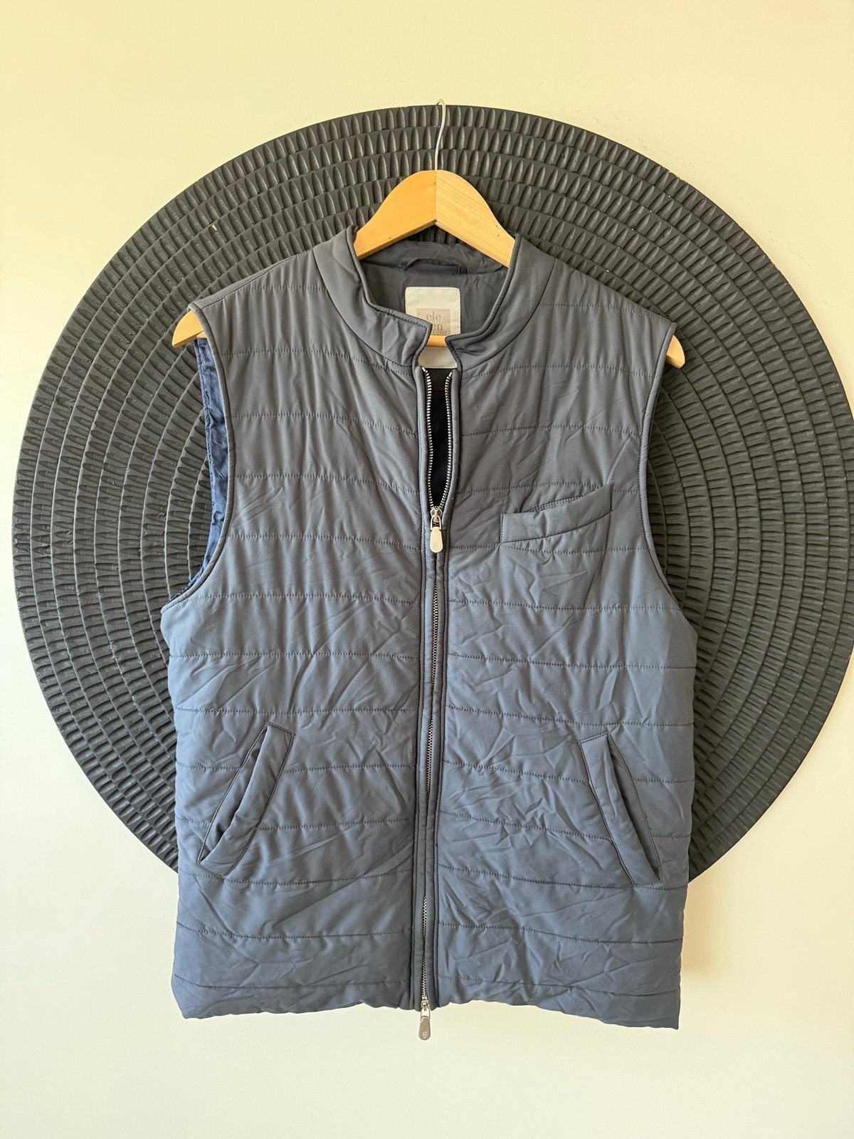 Eleventy vest