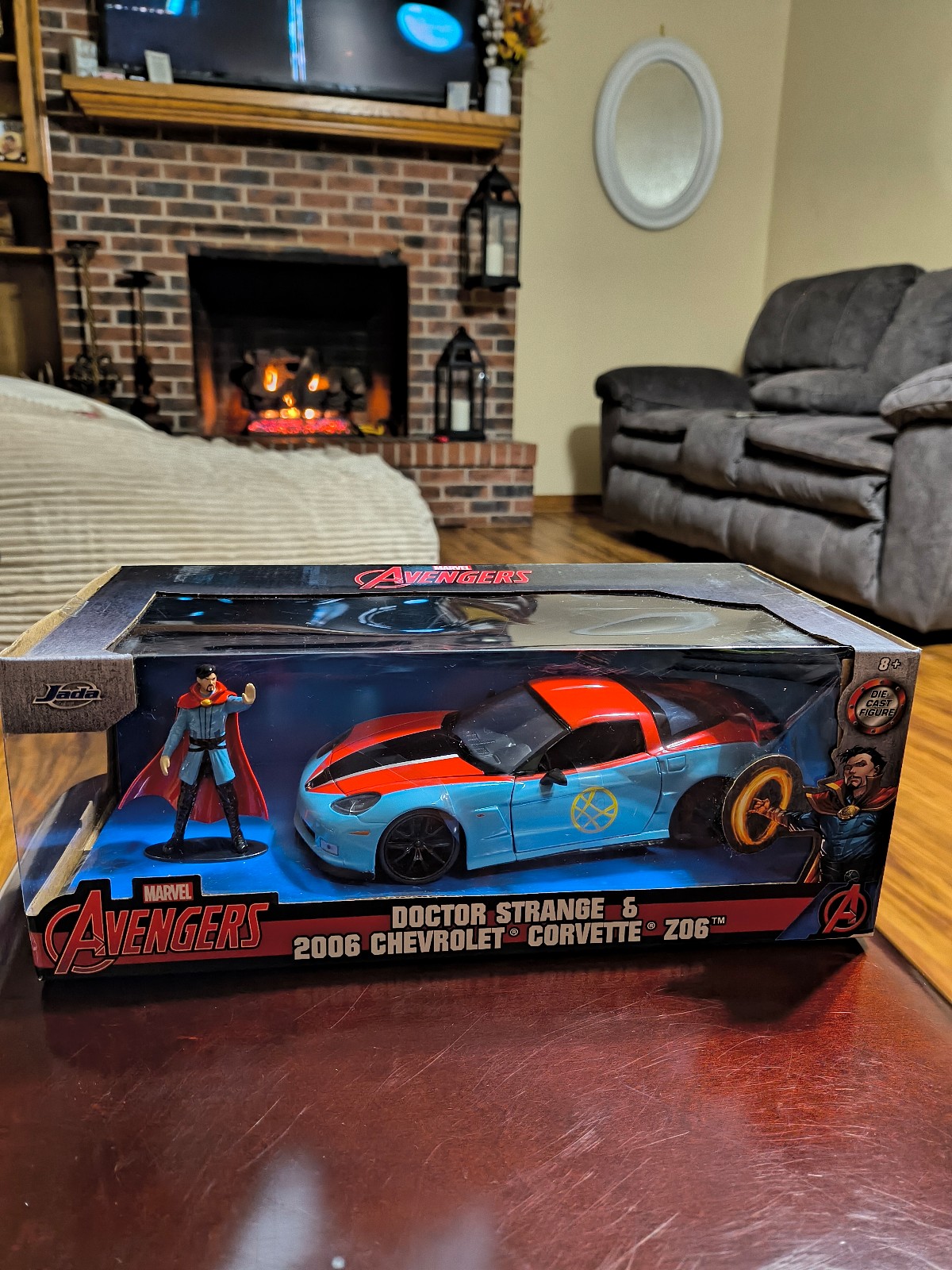 Jada Toys MARVEL The Avengers Doctor Strange Chevrolet Corvette 1/24