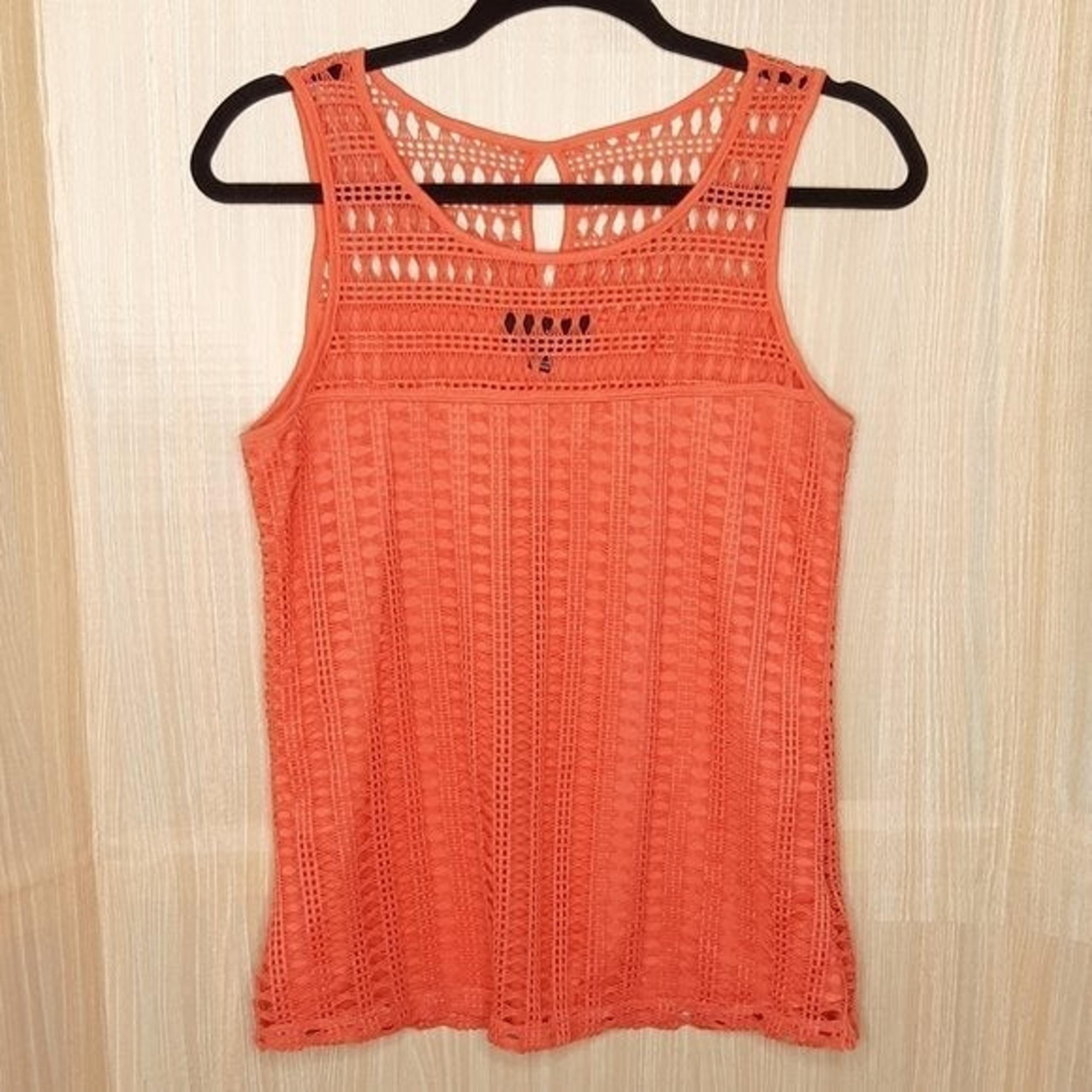 NAIF women’s crochet knit sleeveless top