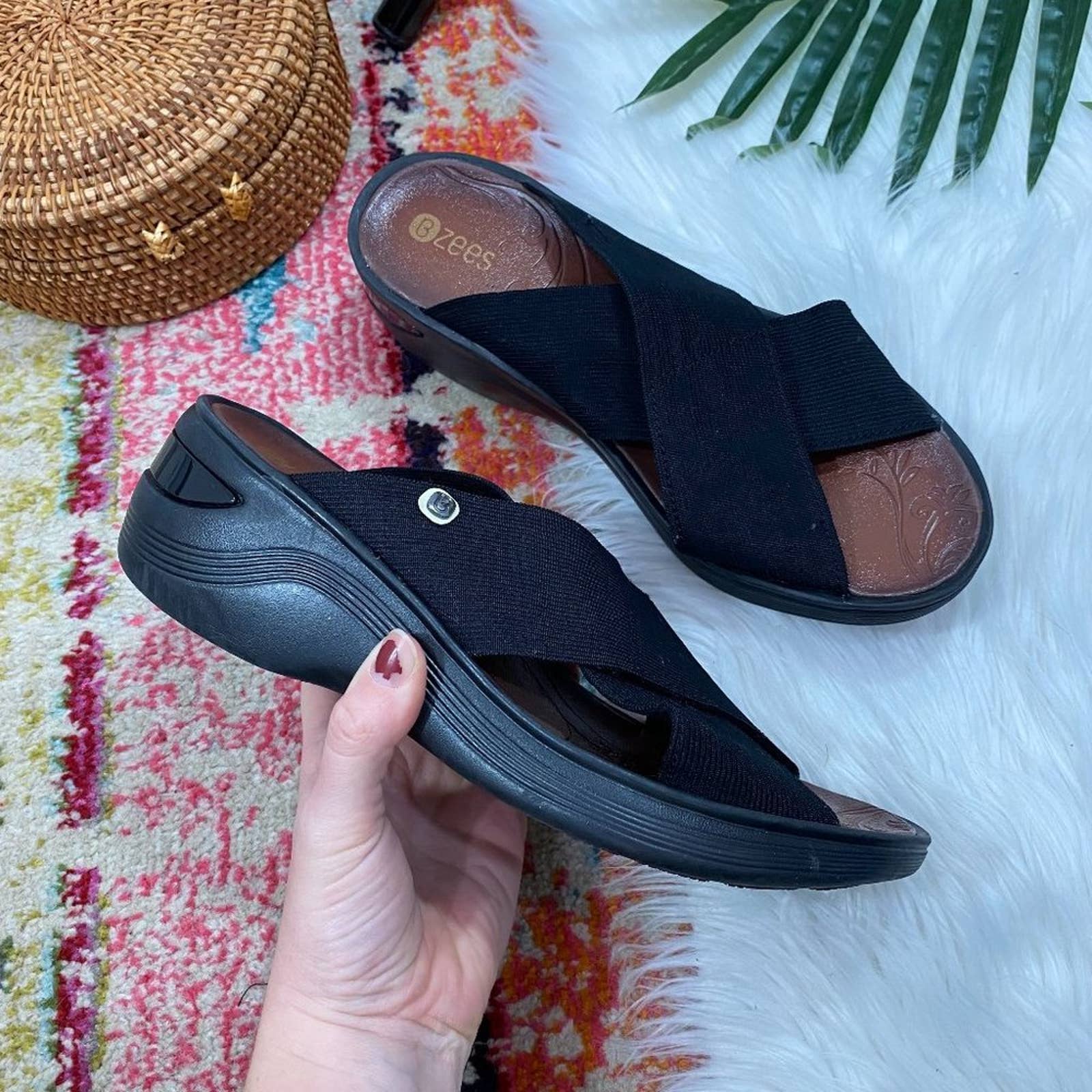 Bzees women's shop desire sandal