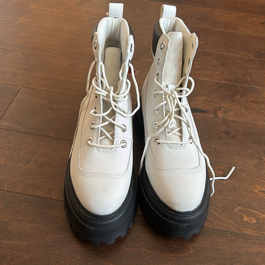 Timberland ReBOTL Sky Platform Boots Lace Up White Leather Women's Sz 7.5 Boots