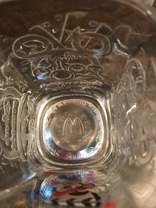 Mickey outlet Mouse 2000 glass