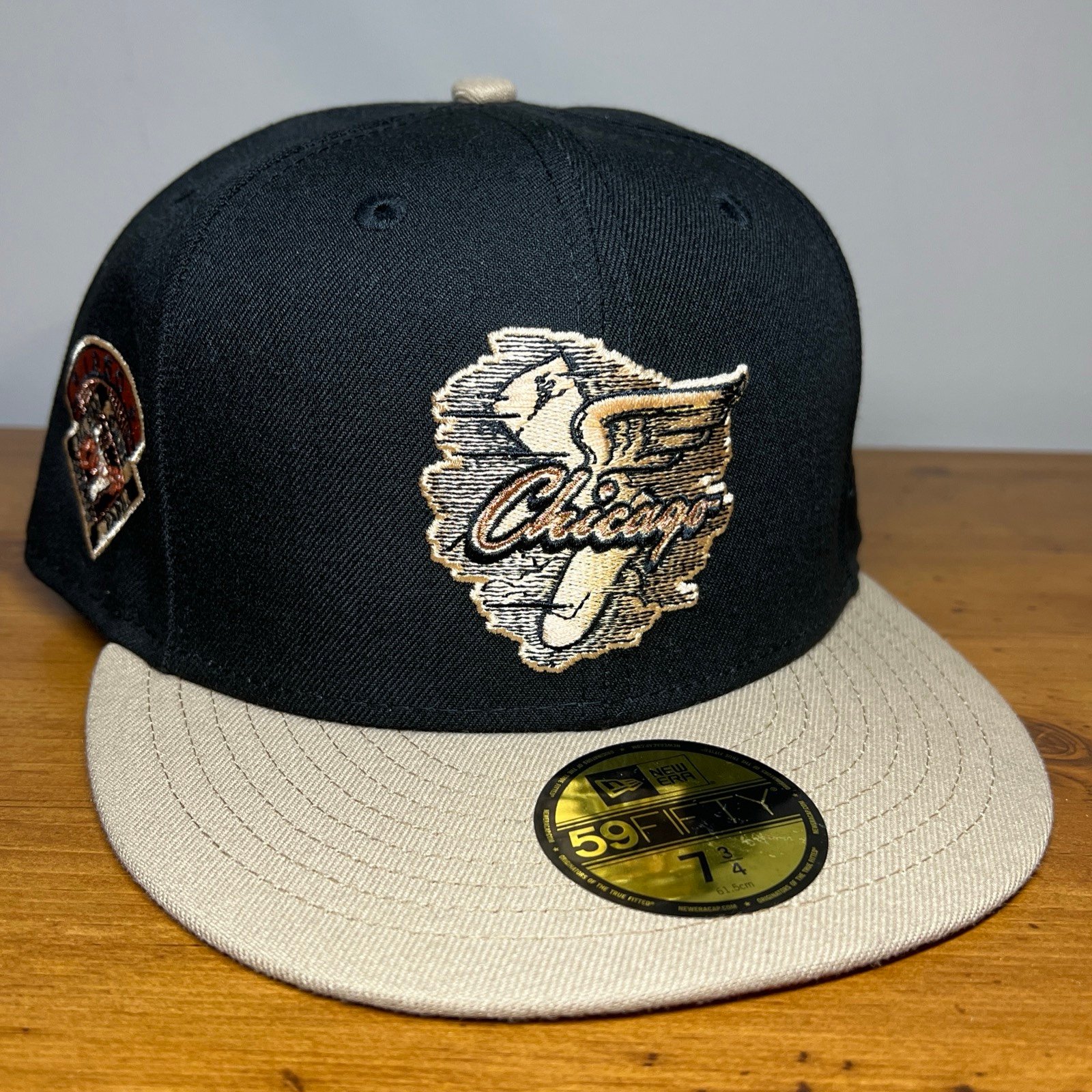New Era Chicago White Sox Rust Belt 2.0 Black 59Fifty Fitted Patch Hat Cap 7 3/4