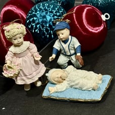 Ashton-Drake Heirloom Ornaments Silent Night Suzanne Paul by Yolanda Bello