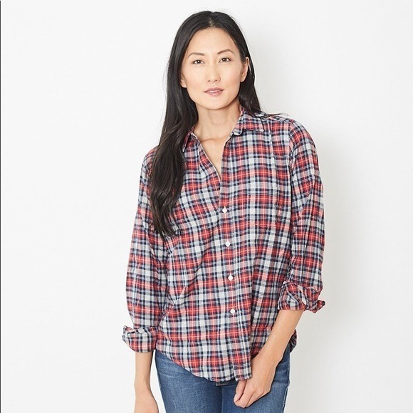 Frank & Eileen Barry Button Down
