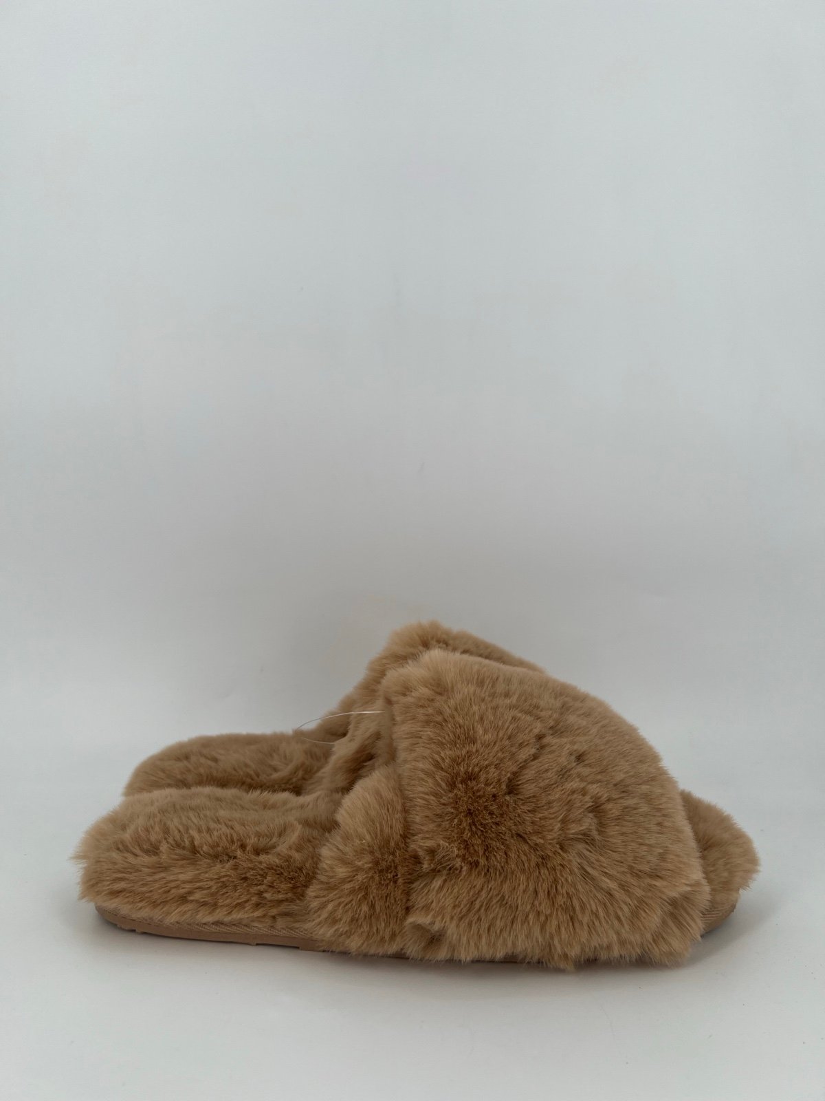 Aerie Cozy Soft Furry Fur Slides In Cappuccino