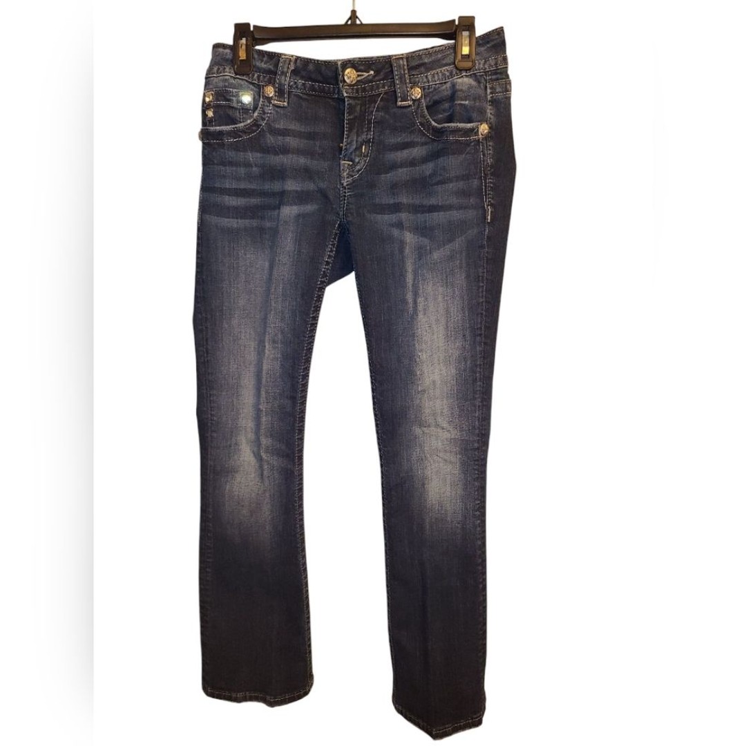 Miss Me Mid-Rise Easy Boot Jeans Size 27, inseam 31 Embroidered pockets!