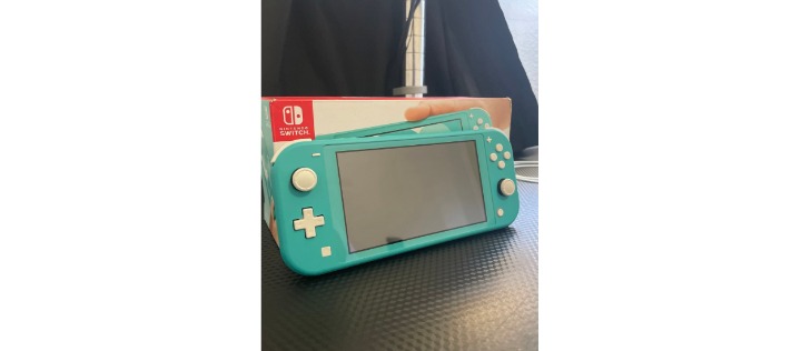 Nintendo Switch Lite in Turquoise