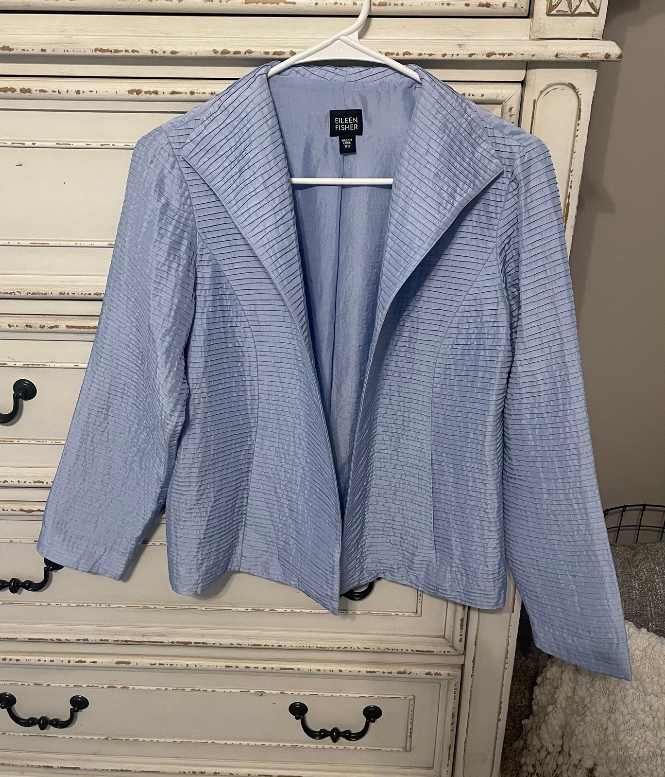 Eileen Fisher 100% silk blazer