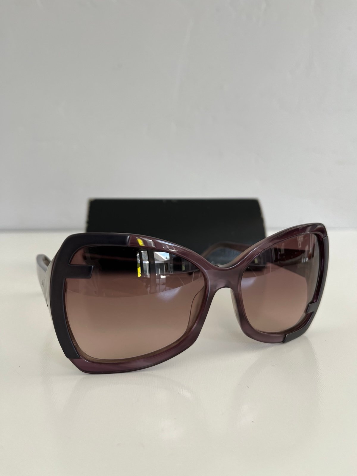 Auth VTG FENDI Sunglasses FS5176