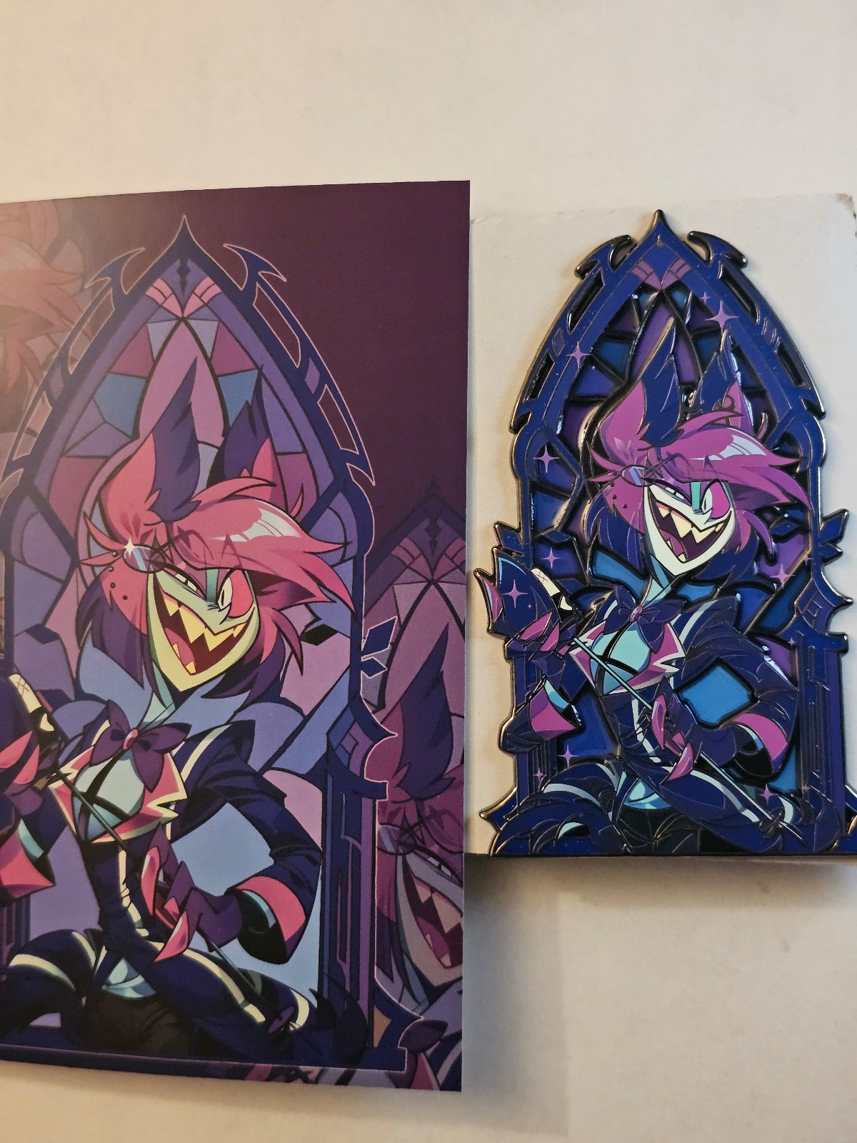 Orangeshapins Neon alastor pin