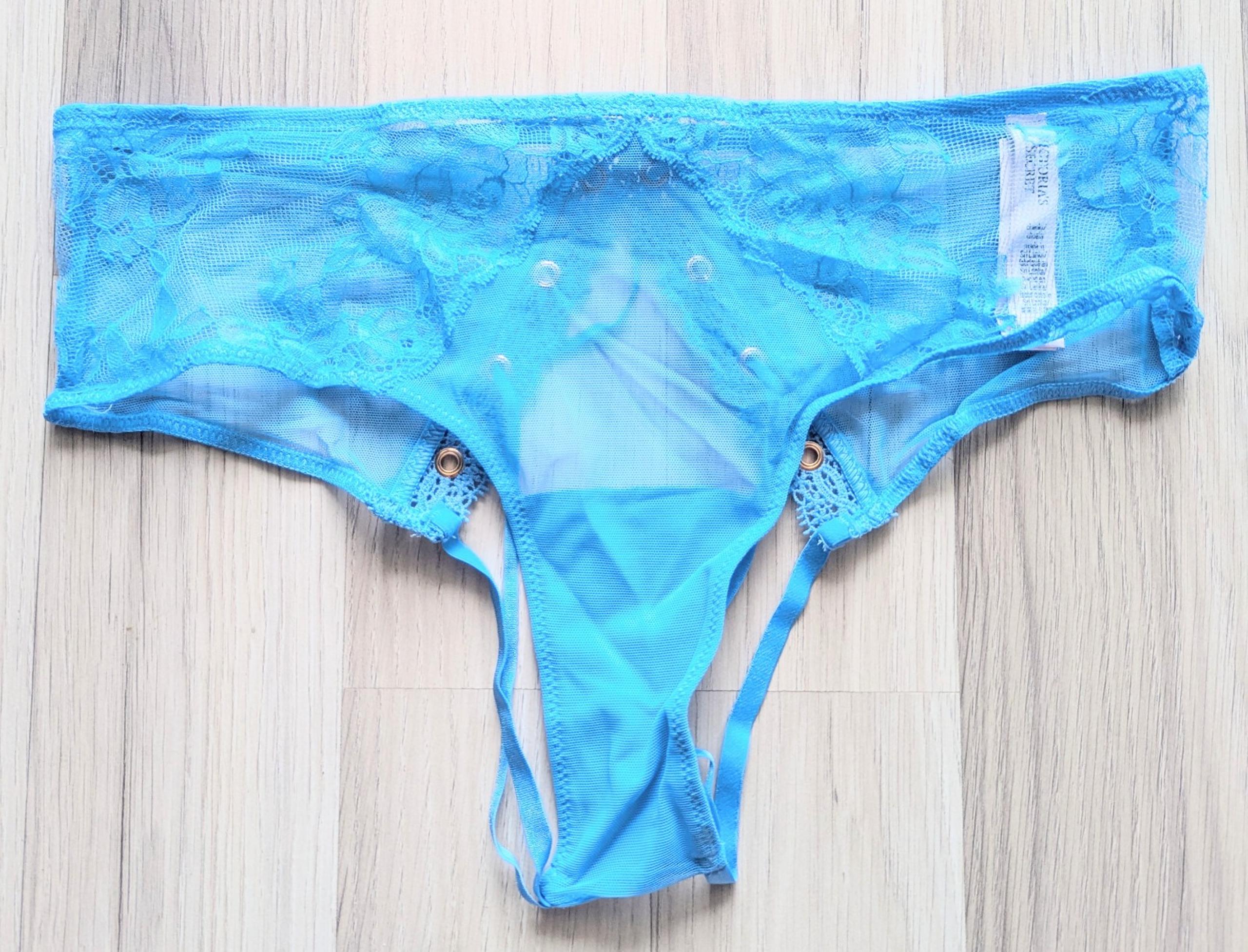 L or M VS Very sexy cheeky panties