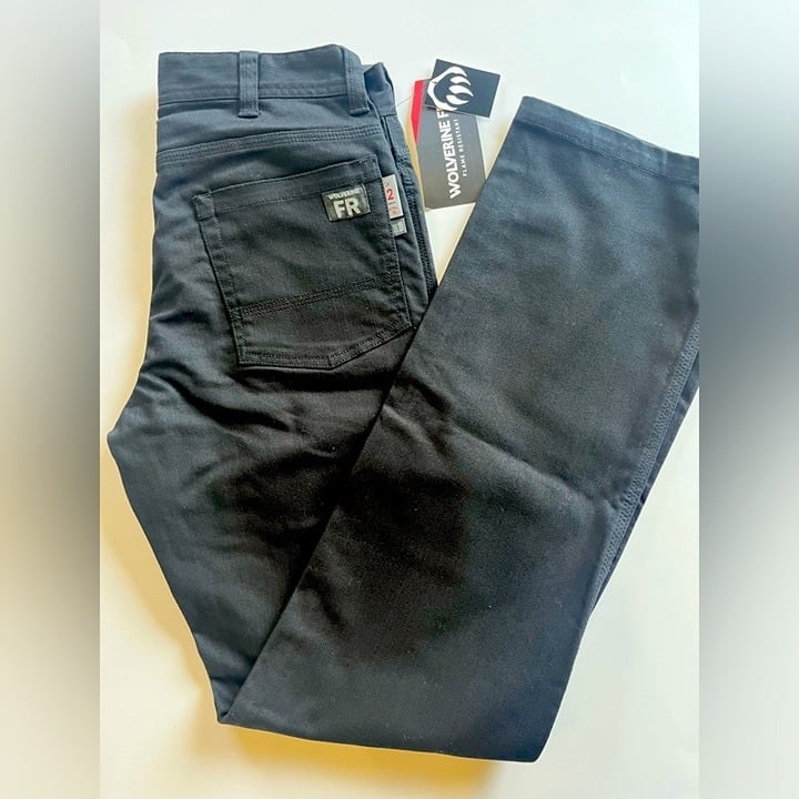 Wolverine Men's FR Traditional Stretch Denim Pants Size 30x34 Black FR Jeans NWT