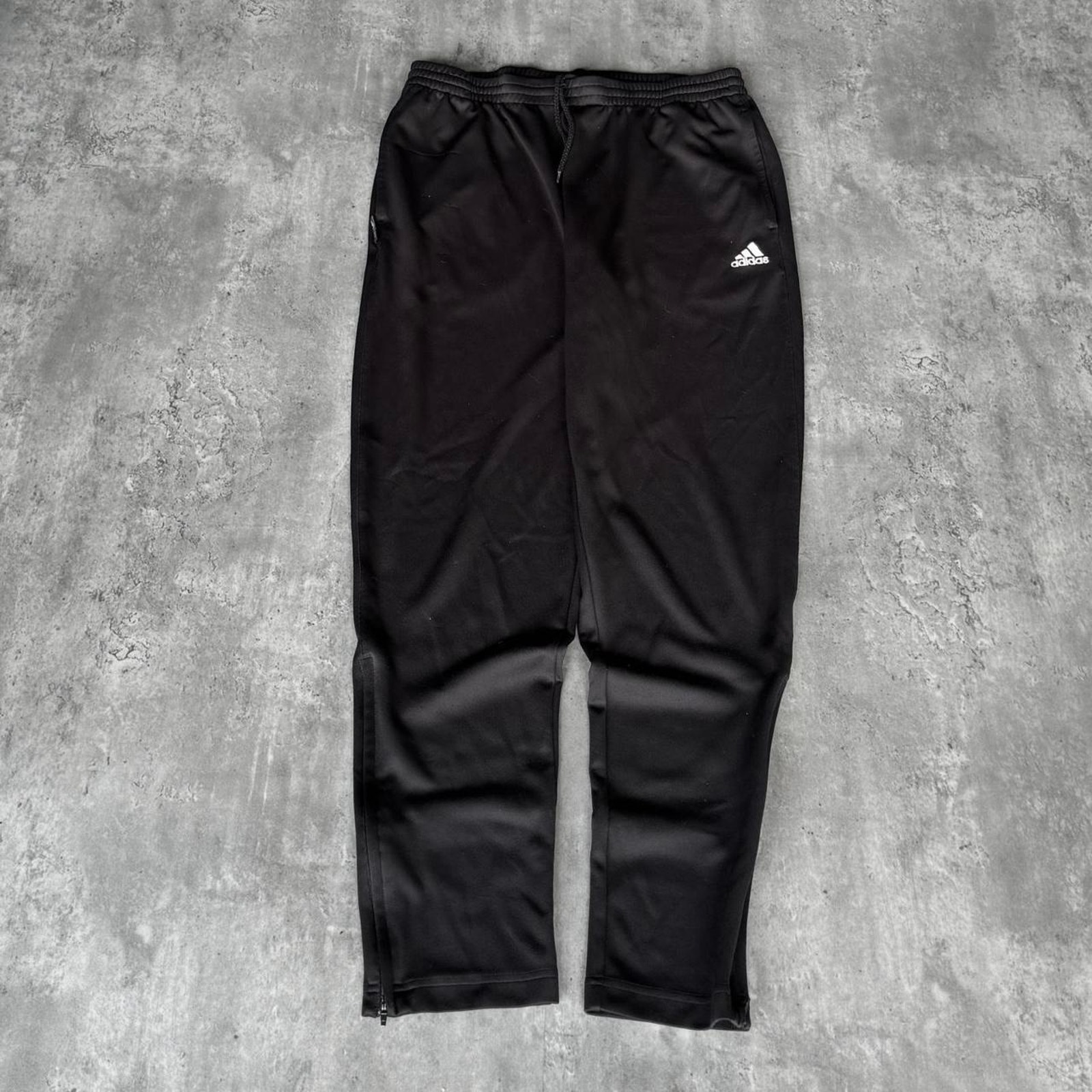 Adidas Tonal Black Essential Technical Sweatpants