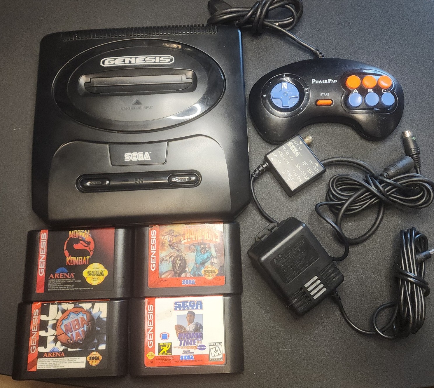 Sega Genesis Model 2 w/Games,all hookups