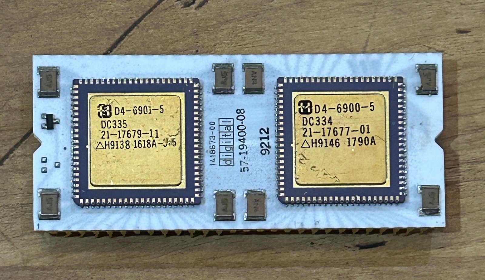 DCJ-AC-D4-6900-5 digital microprocessor