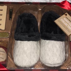 Foot care gift set