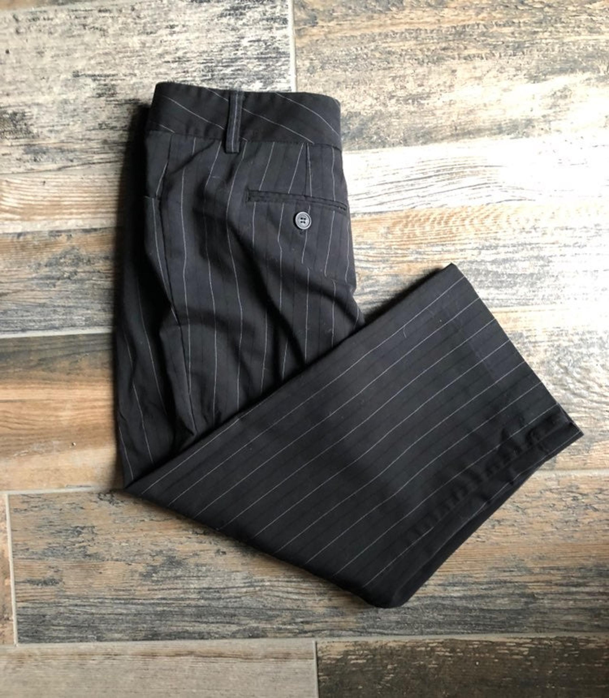 Daisy Fuentes Capri Pants Sz 4