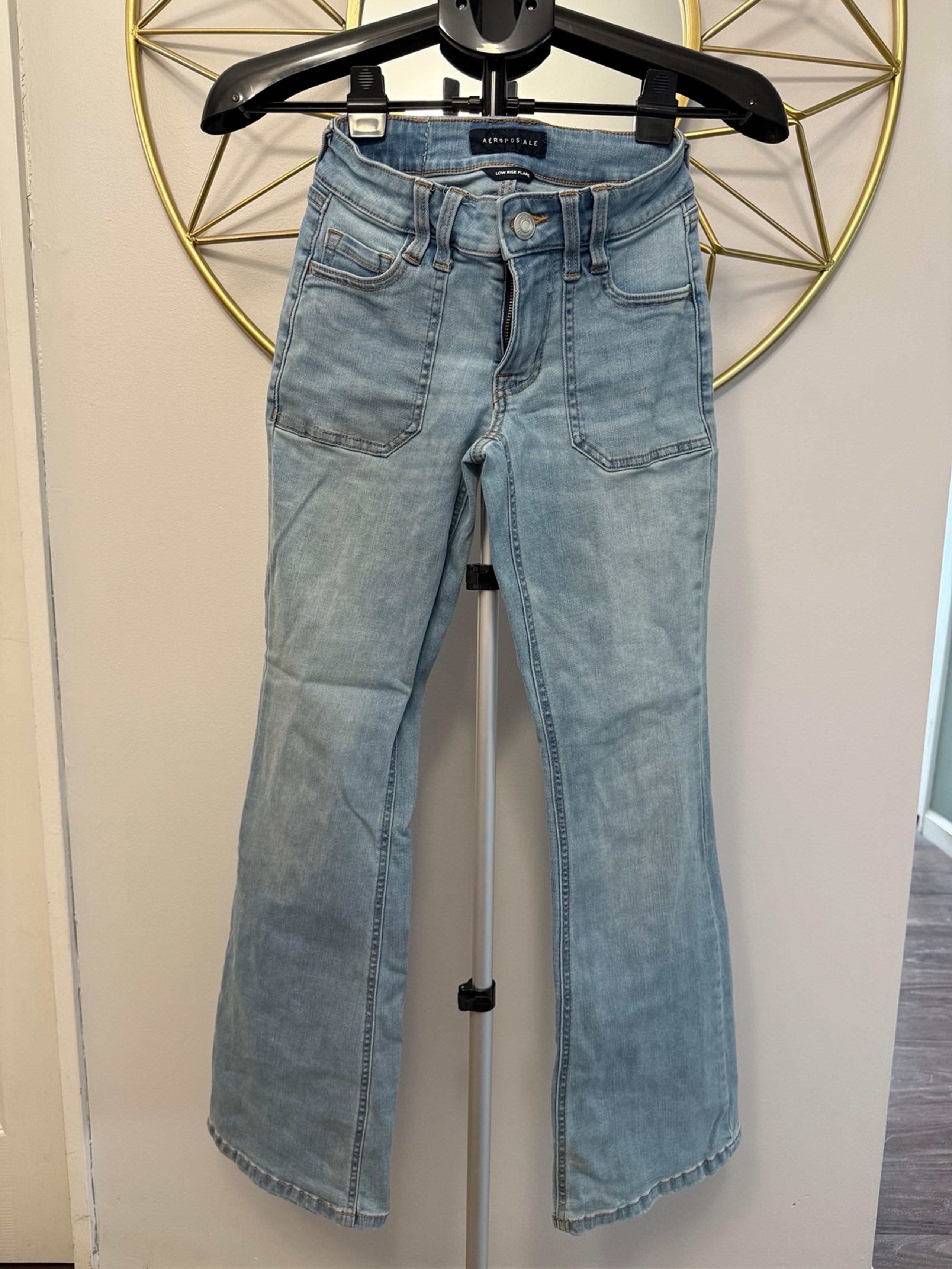Aeropostale Low Rise Flare Jeans Size 0
