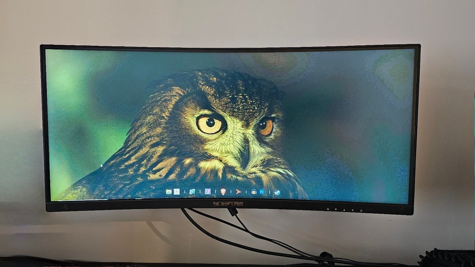 GAMING PC WITH ULTRAWIDE MONITOR [ 2 additional monitors] [read description]