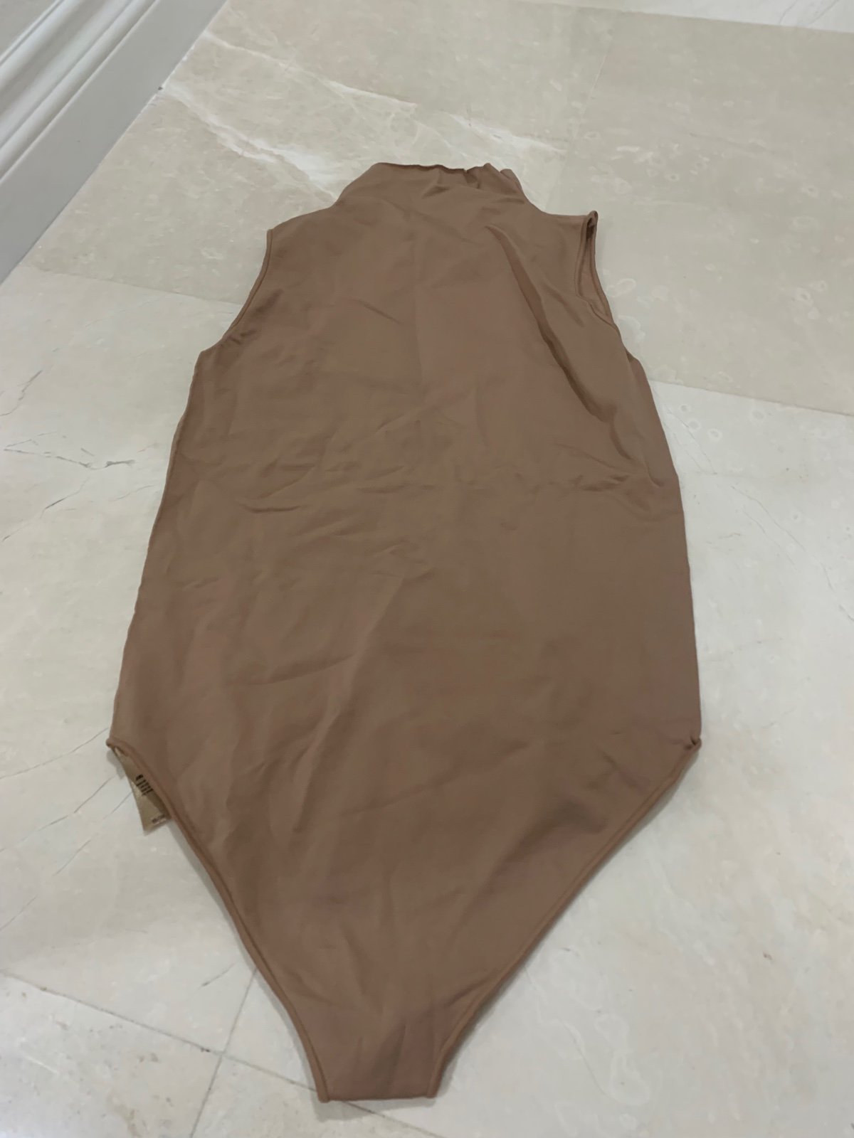 SKIMS ESSENTIAL MOCK NECK SLEEVELESS BODYSUIT Size 2XL/3XL
