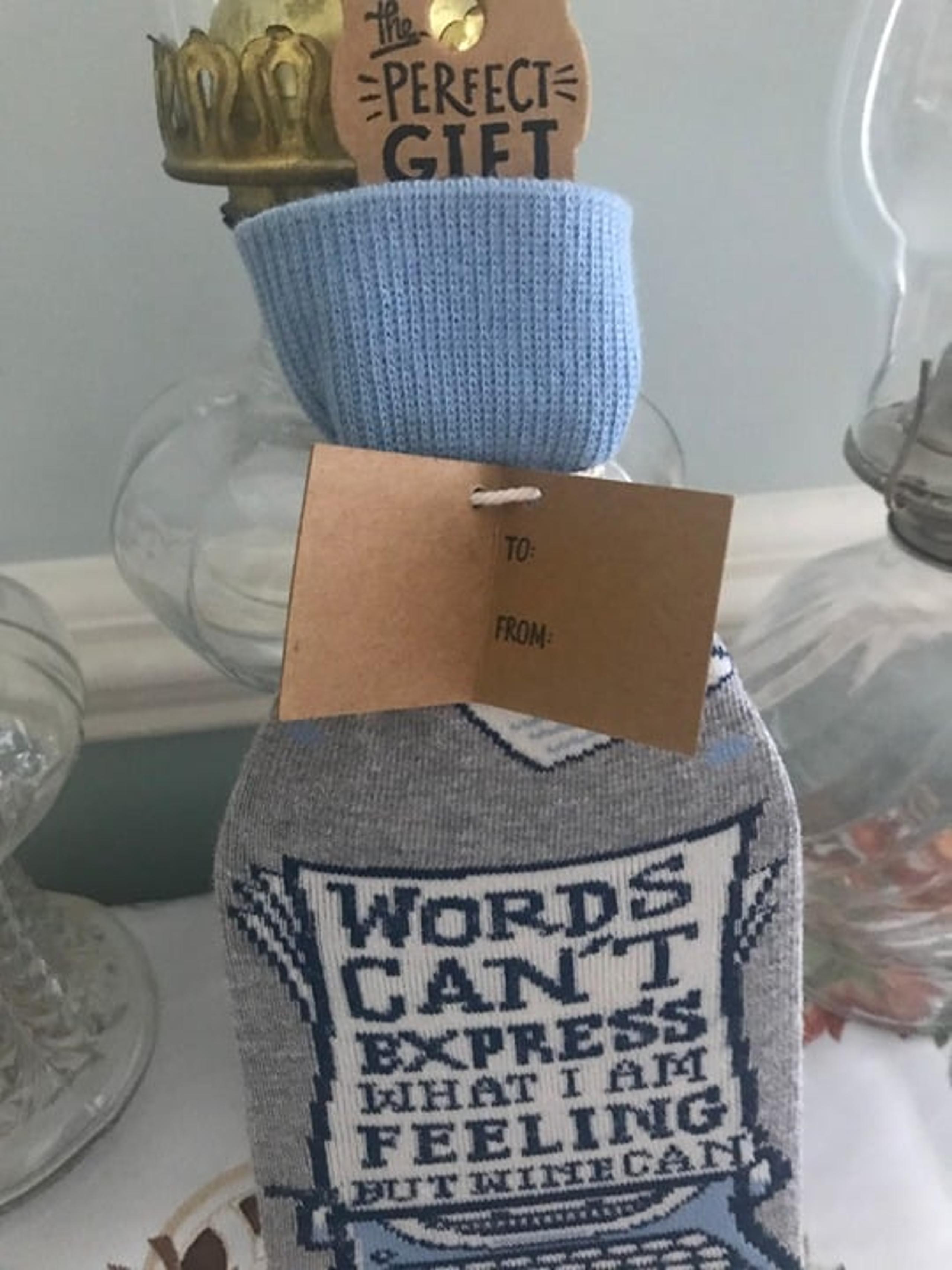 Primitives by Kathy Bottle Sock "Words Can't Express..." NEW with tag