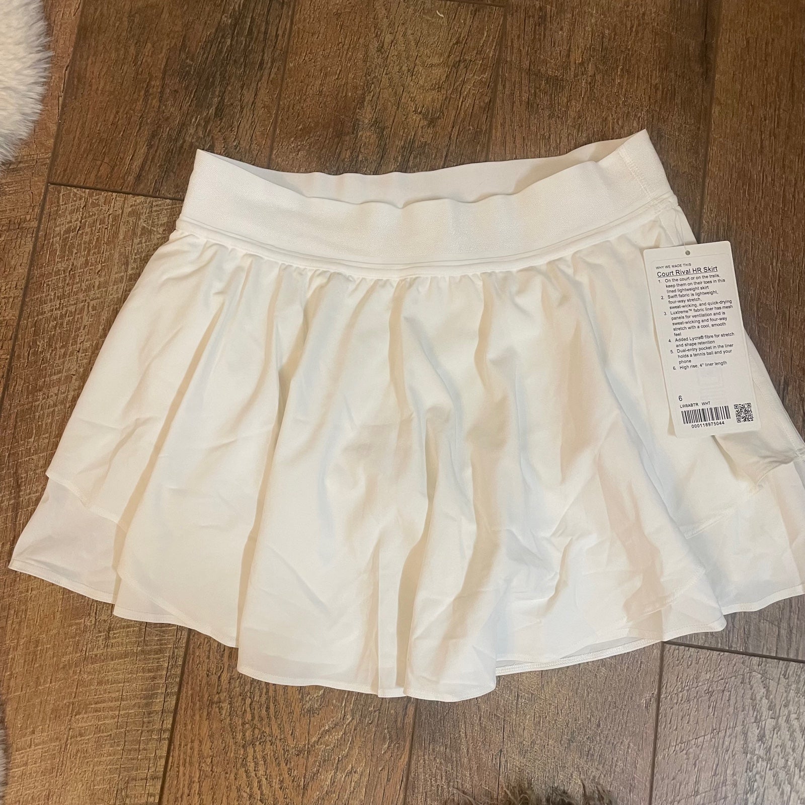 court revival skirt lululemon size 6