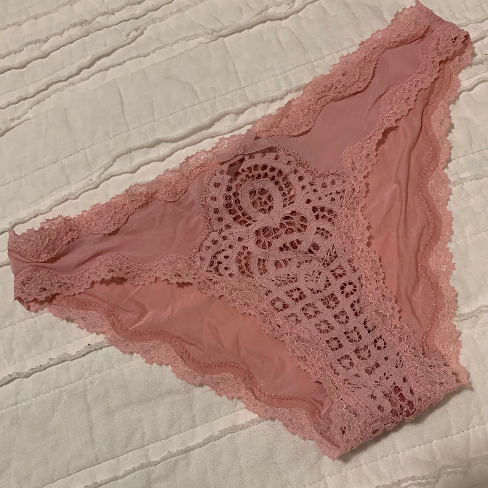VS Dream angels lace cheekini panty