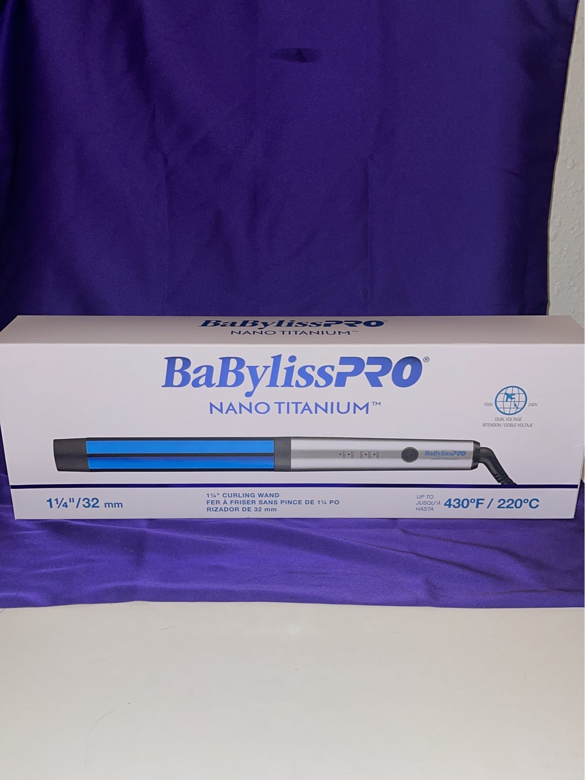 Babyliss Pro nano titanium 1-1/4” Curling Wand