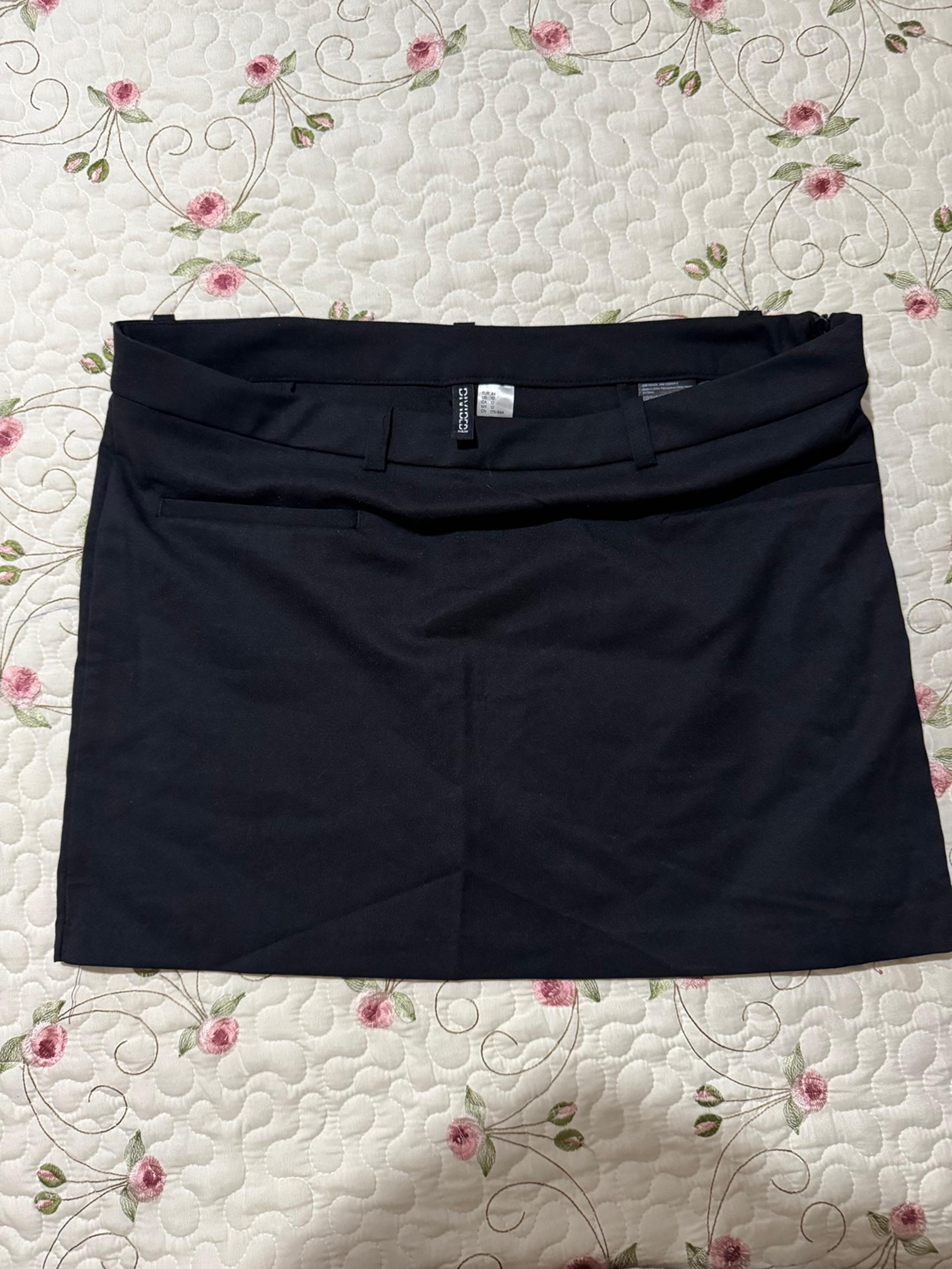 Black Mini Skirt - H&M