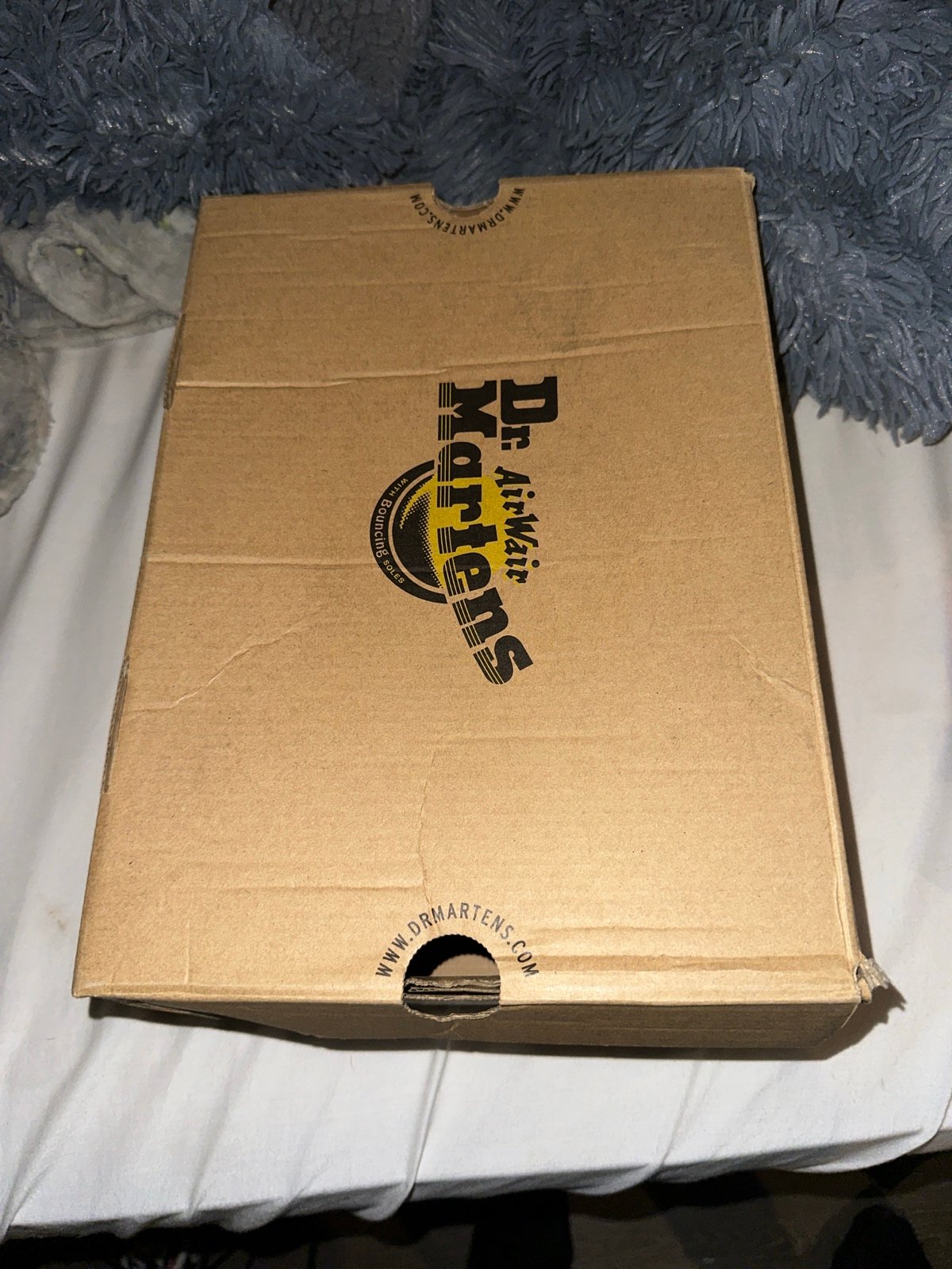 NEW IN BOX Dr Martens Size 7 Leather Chelsea Boots