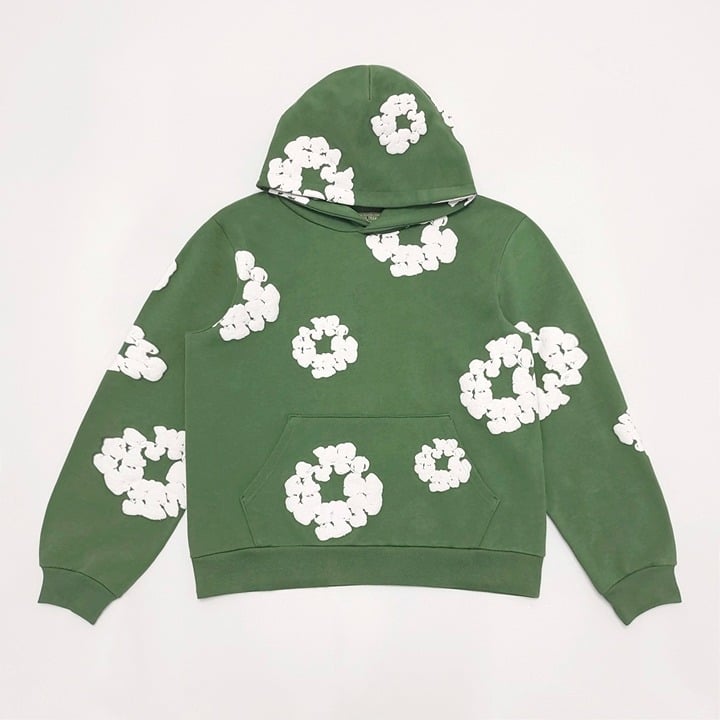 The Cotton Wreath Sweatshirt Green