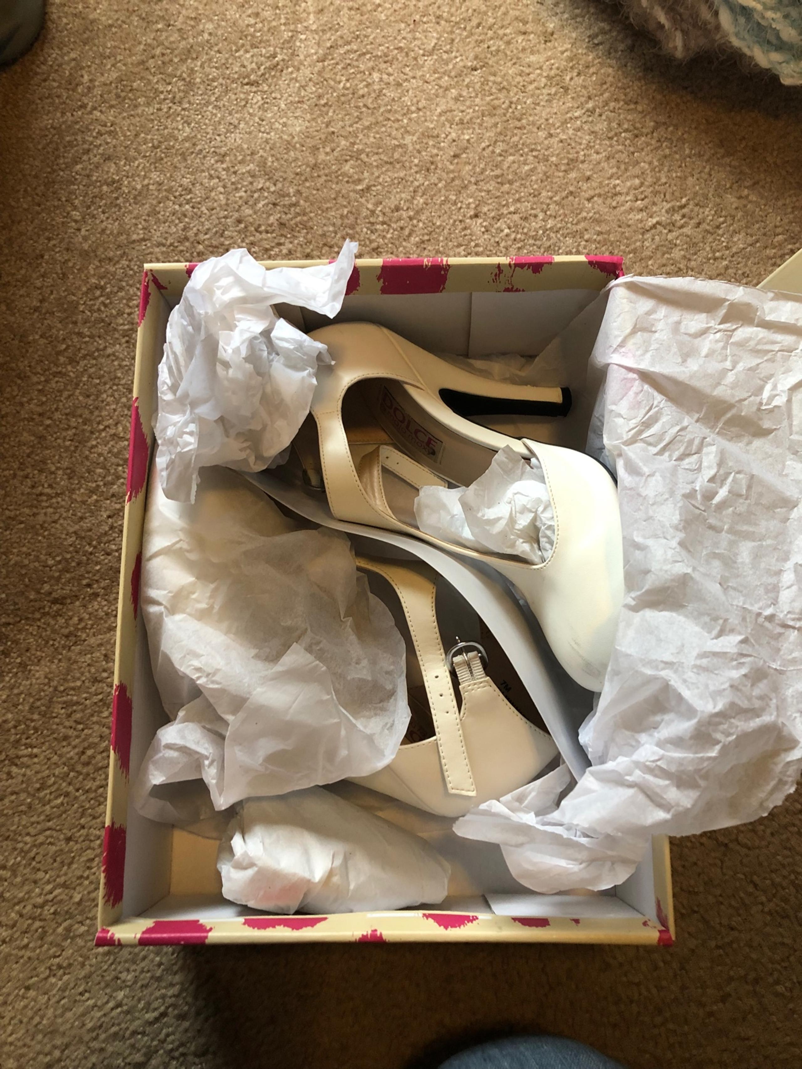 Dolce by Mojo Moxy Fiona Pump
