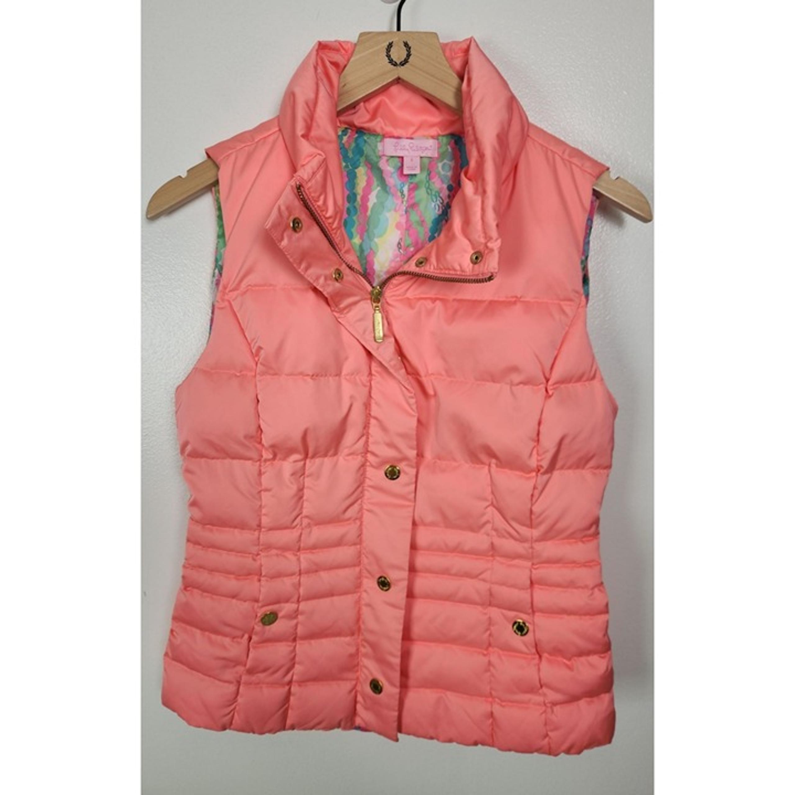 Lilly Pulitzer Women's Sz. S Coral Down Snap Front Puffer Vest
