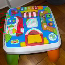Fisher Price Learning table