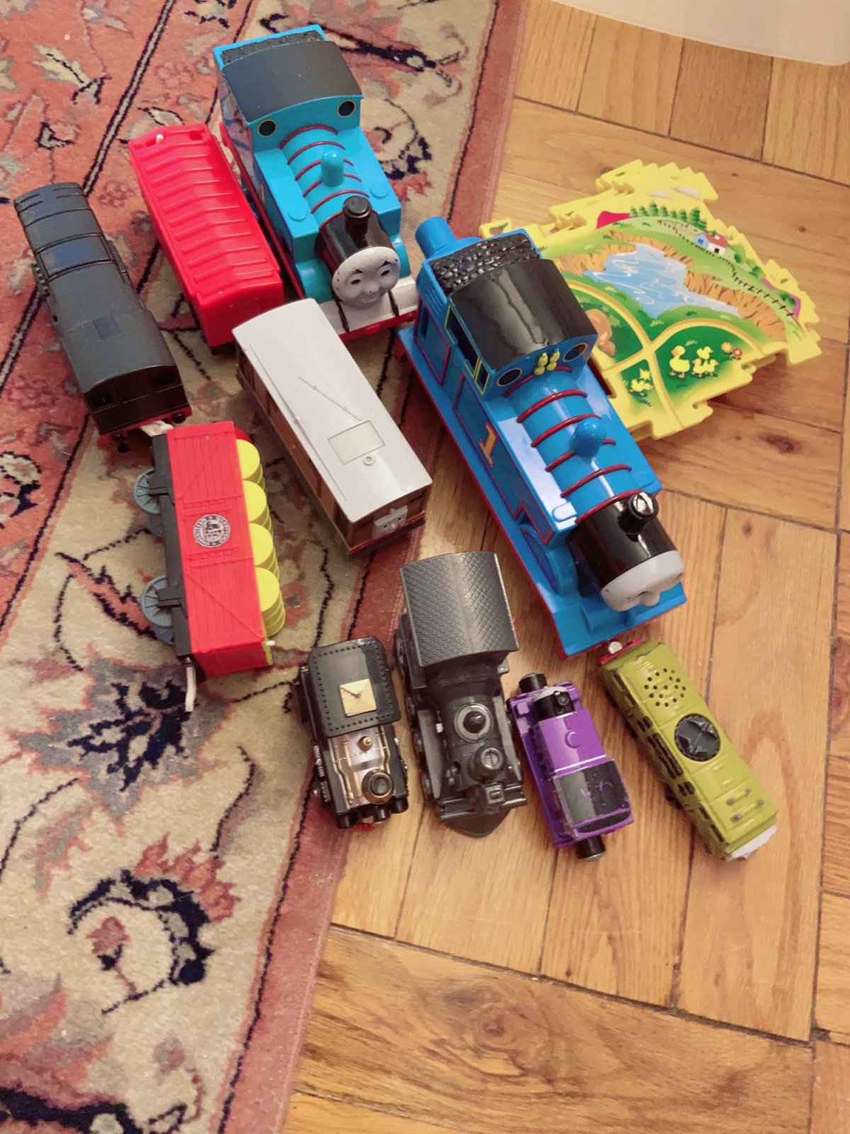 Thomas wooden railway trains pieces