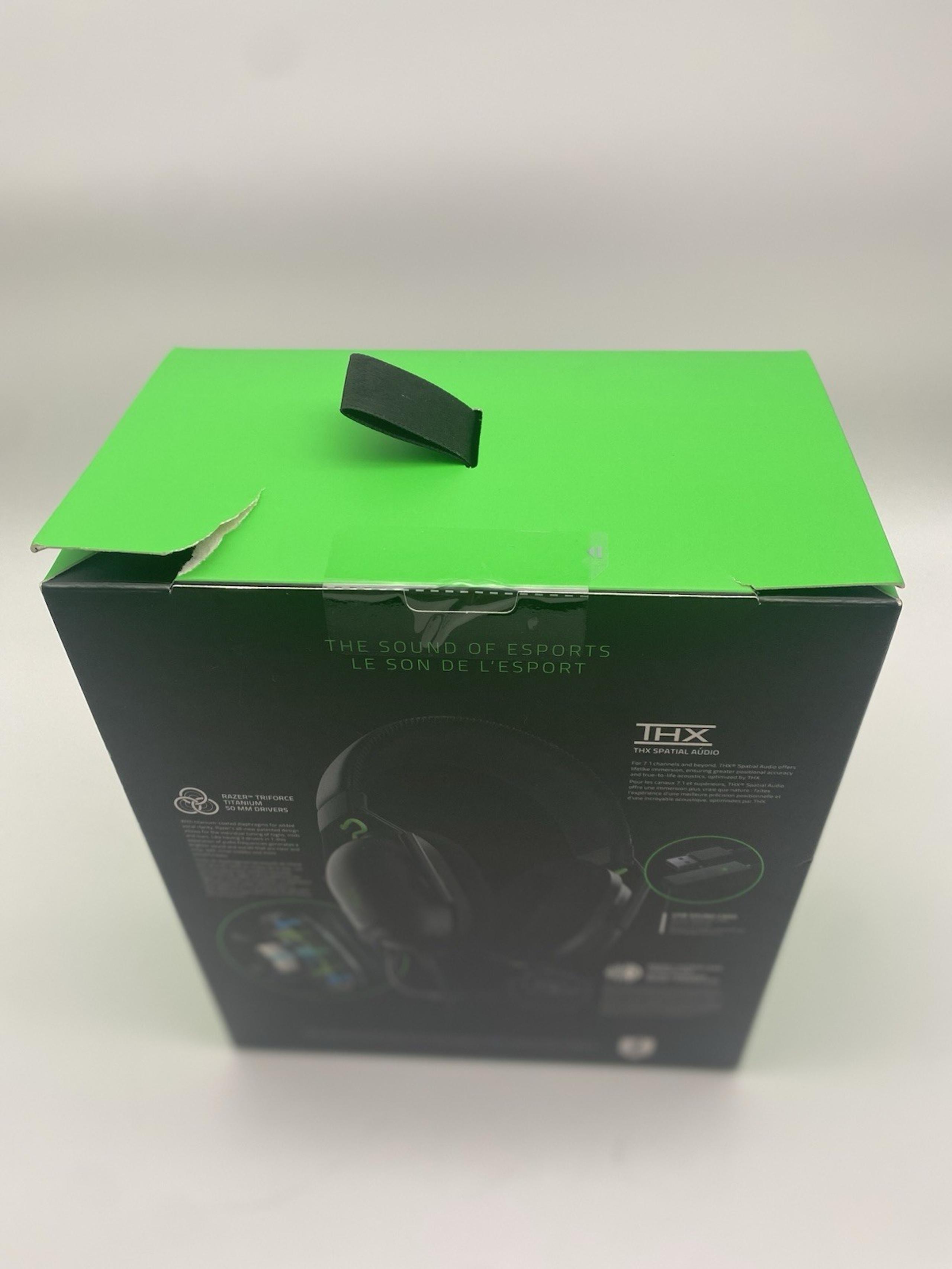 Razer Blackshark V2 Black Multi Platform Wired Gaming Headset + USB Sound Card