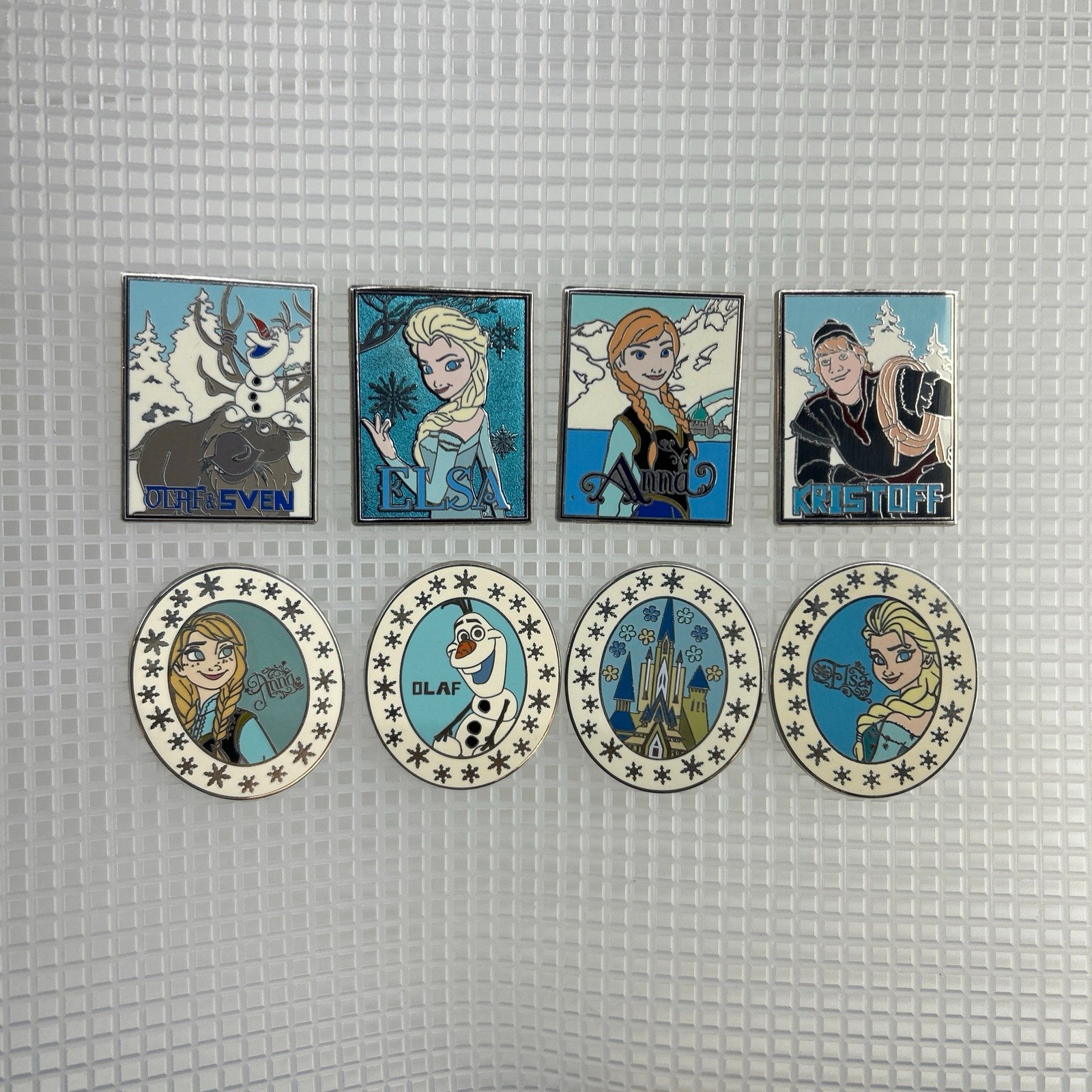 Frozen Pin Lot ( Olaf, Elsa, Anna, Kristoff & Sven) Lot Of 8 Pins