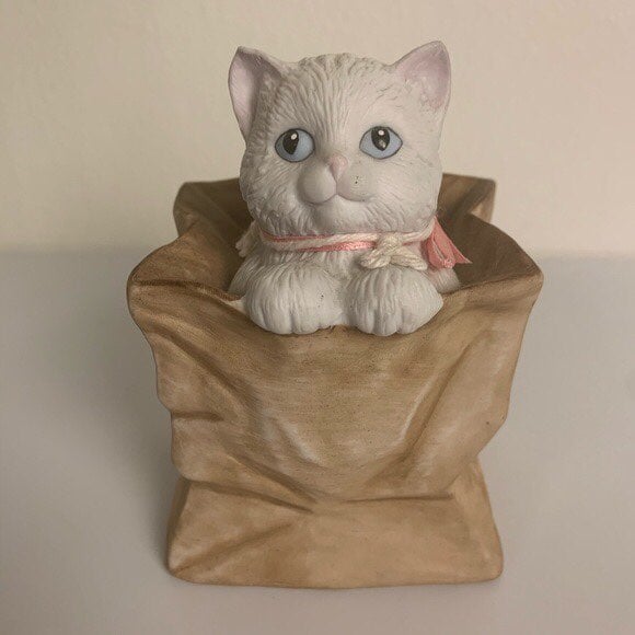 White Kitten In Paper Bag 1991 Music Box S.F.M.B