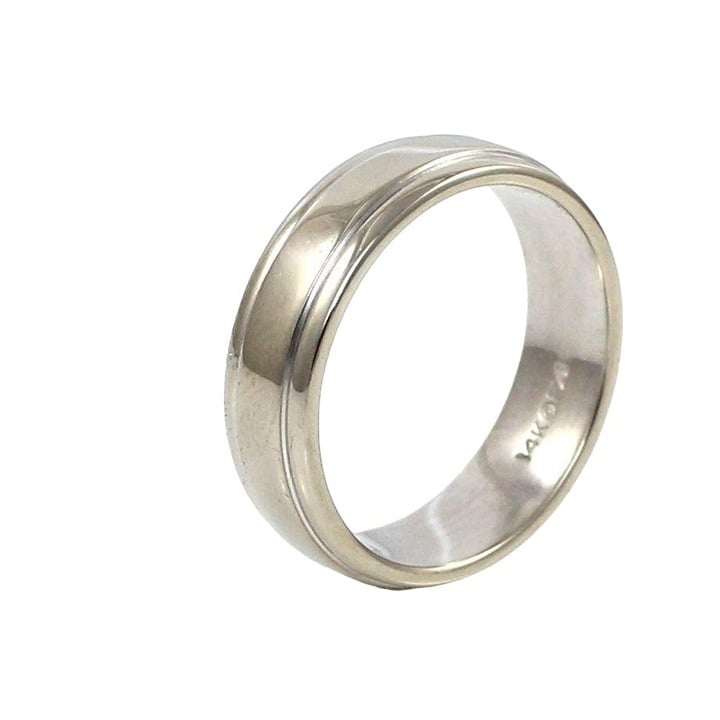 Solid Comfort Fit 14K White Gold Smooth Step Edge Wedding Band Ring Size 8.5