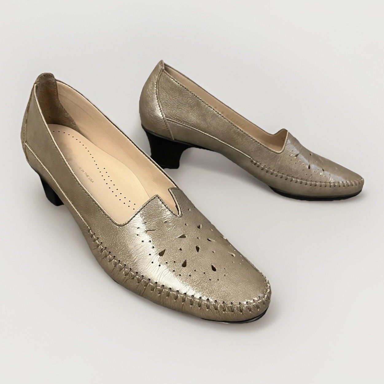 SAS Sonyo Women's Pump 9N Bronze Patent Leather Cut Out Slip On Heel H4845666