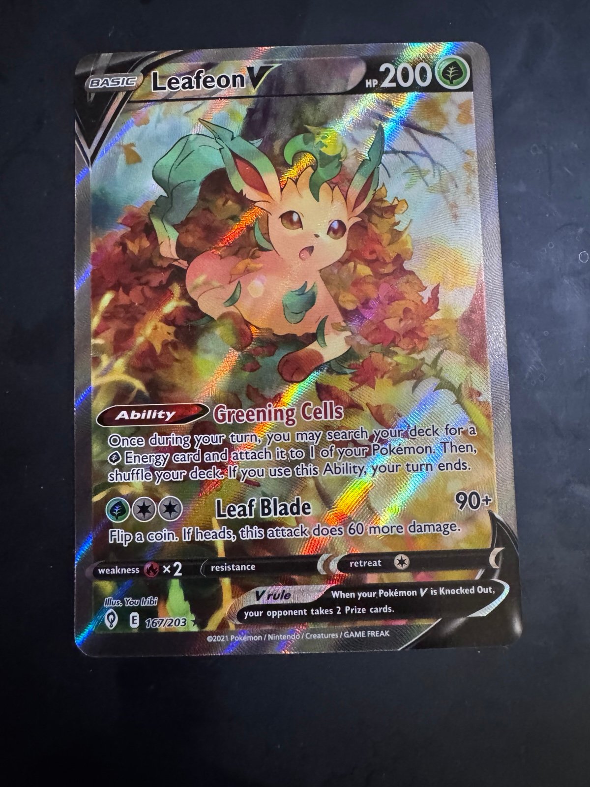 Leafeon V Alt Art - Evolving Skies NM