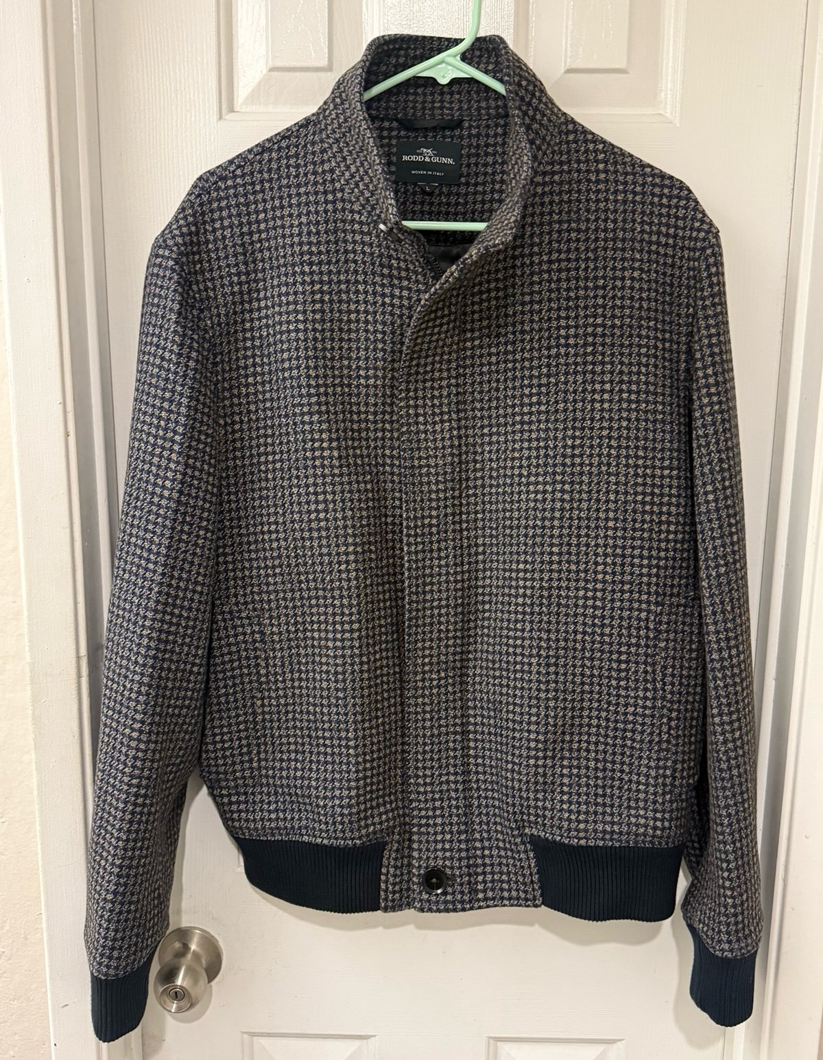 Rodd And Gunn Men’s Grey Wool Barrhill Bomber Jacket Size Large NWOT