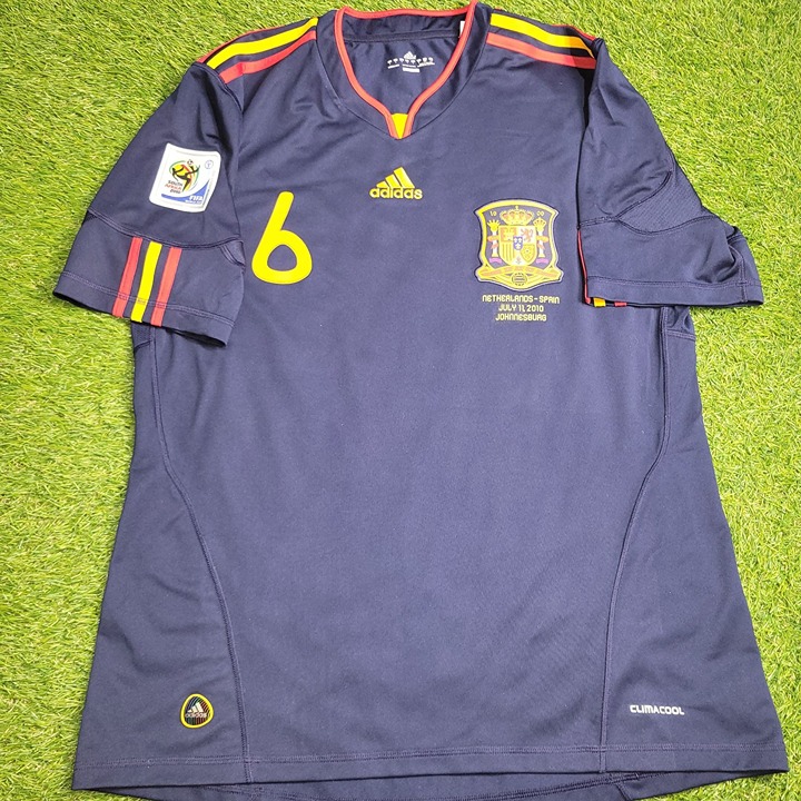 Iniesta Spain 2010 WORLD CUP FINAL Soccer Away Jersey L SKU# P47896 AZB001