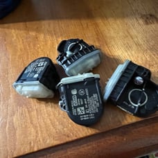 Tire scensors