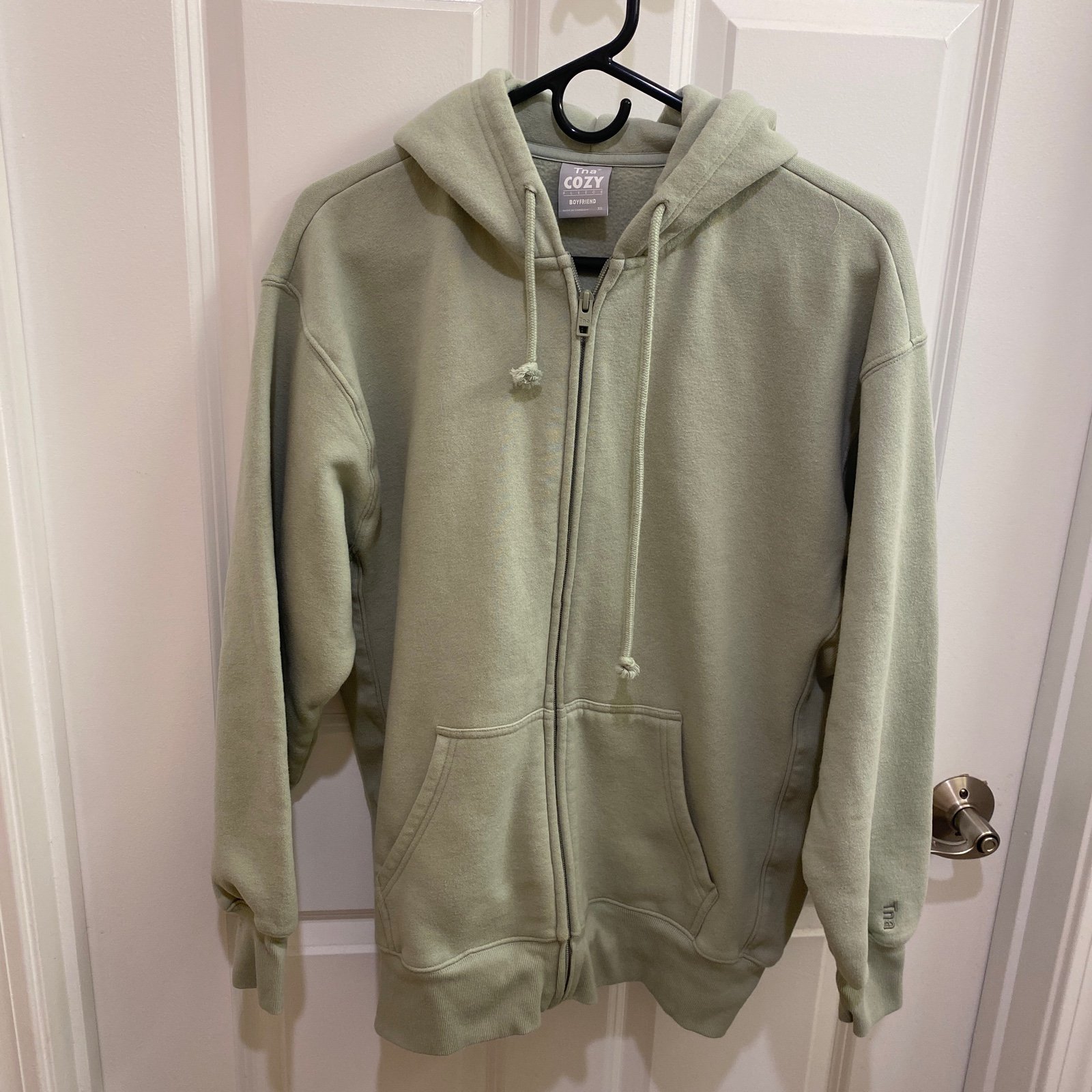 Aritzia Tna cozy fleece boyfriend zip hoodie