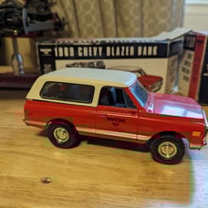 WIX Filters 1969 Chevy Blazer & 1967 Chevy Chevelle diecast Coin Banks By Ertl