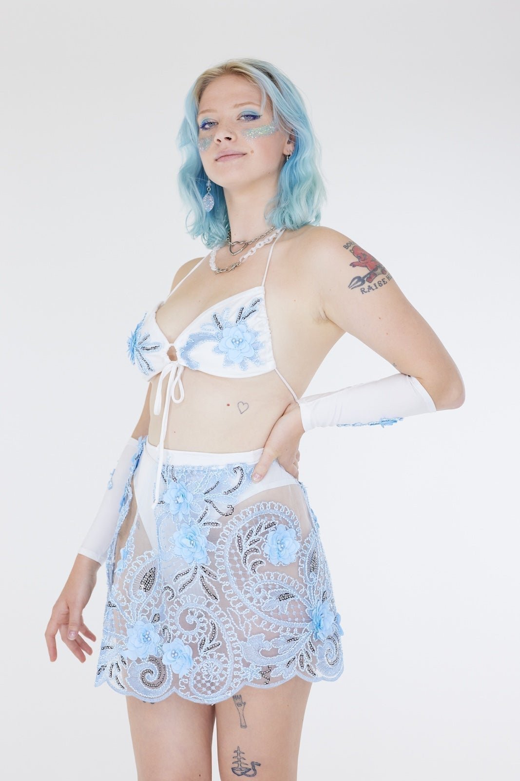 Glitter Romance sold out blue lace set with sleeves