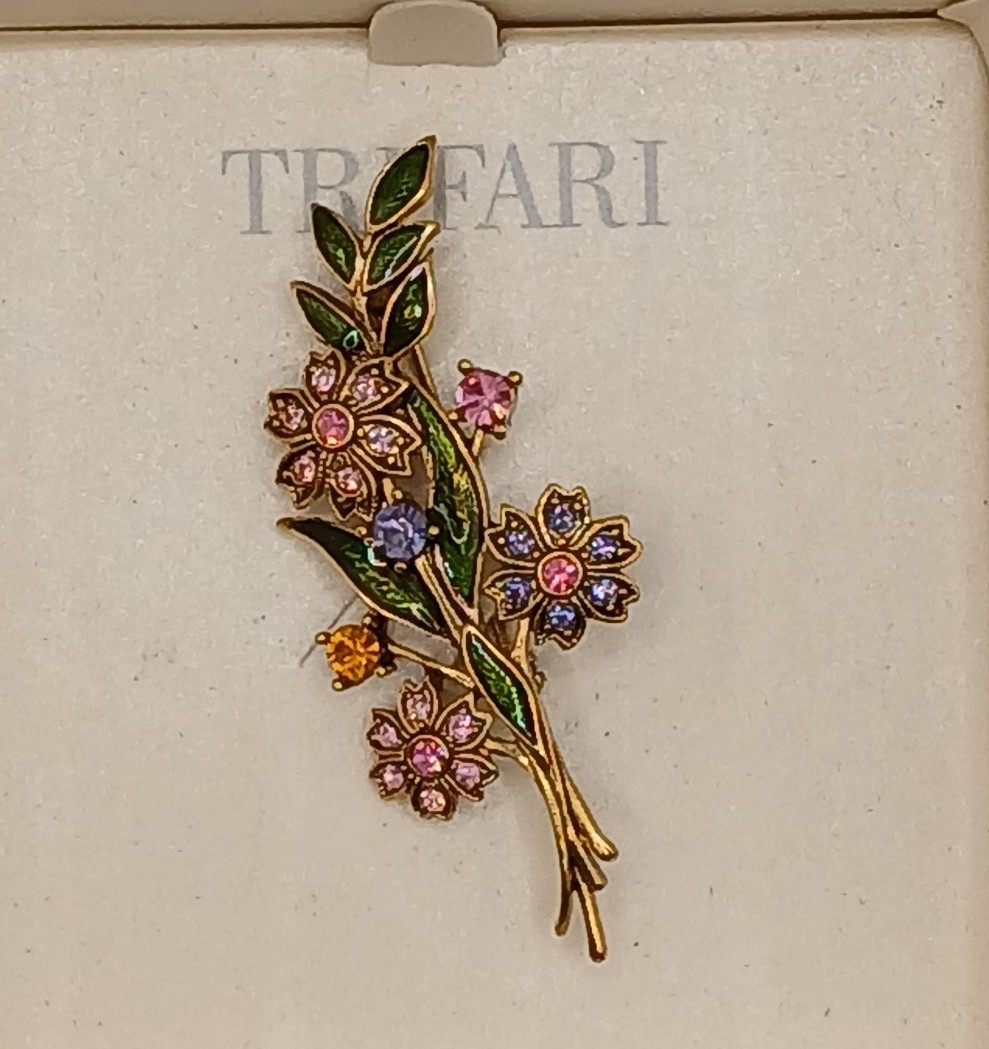 Brooch