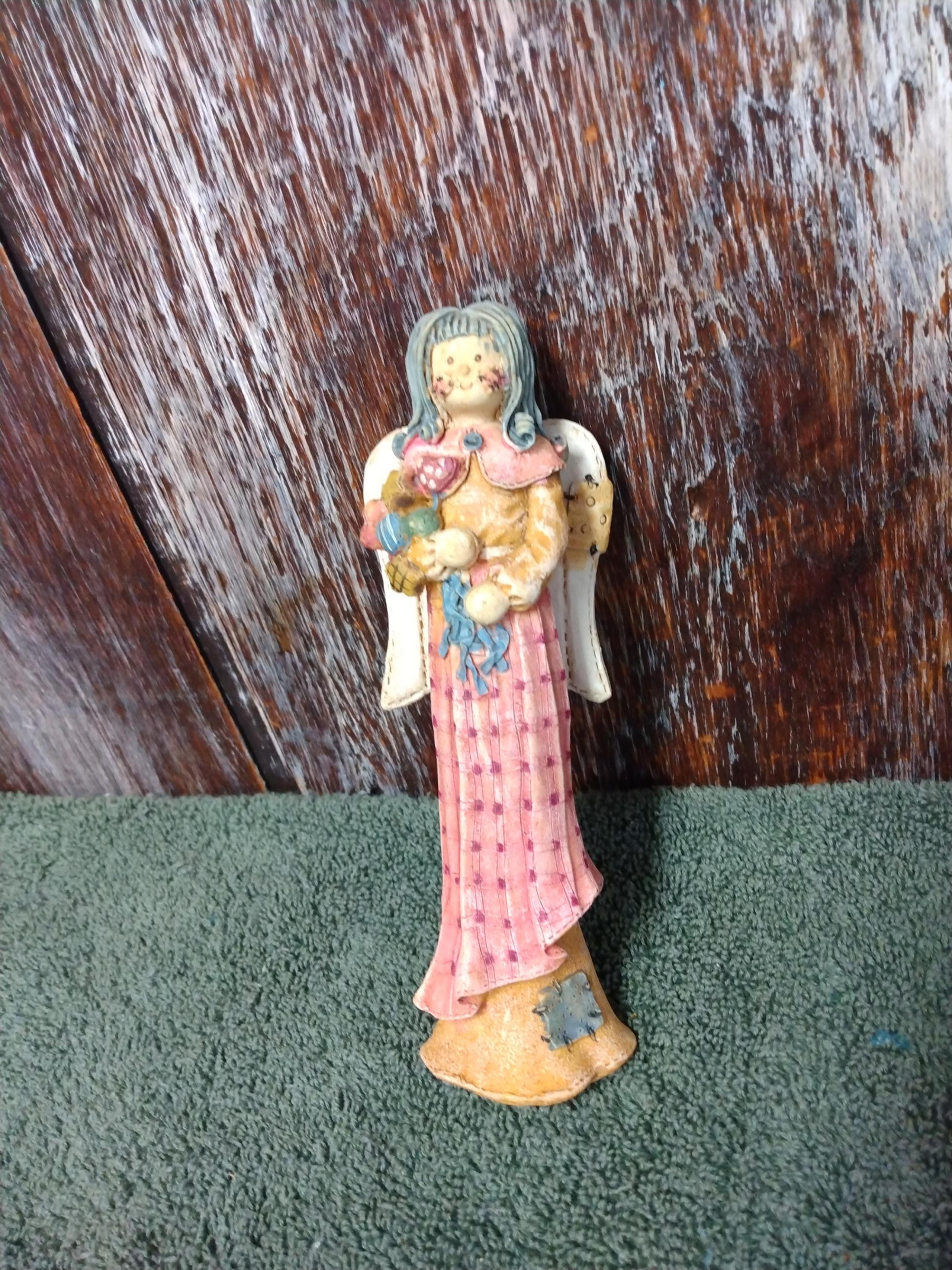 Patchwork angel figurine, Ganz